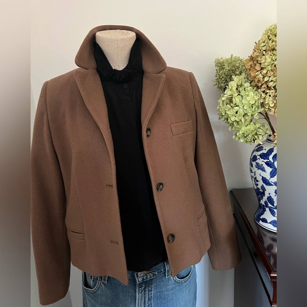 HARVE BENARD Vintage Wool/Cashmere Crop Blazer, size 6